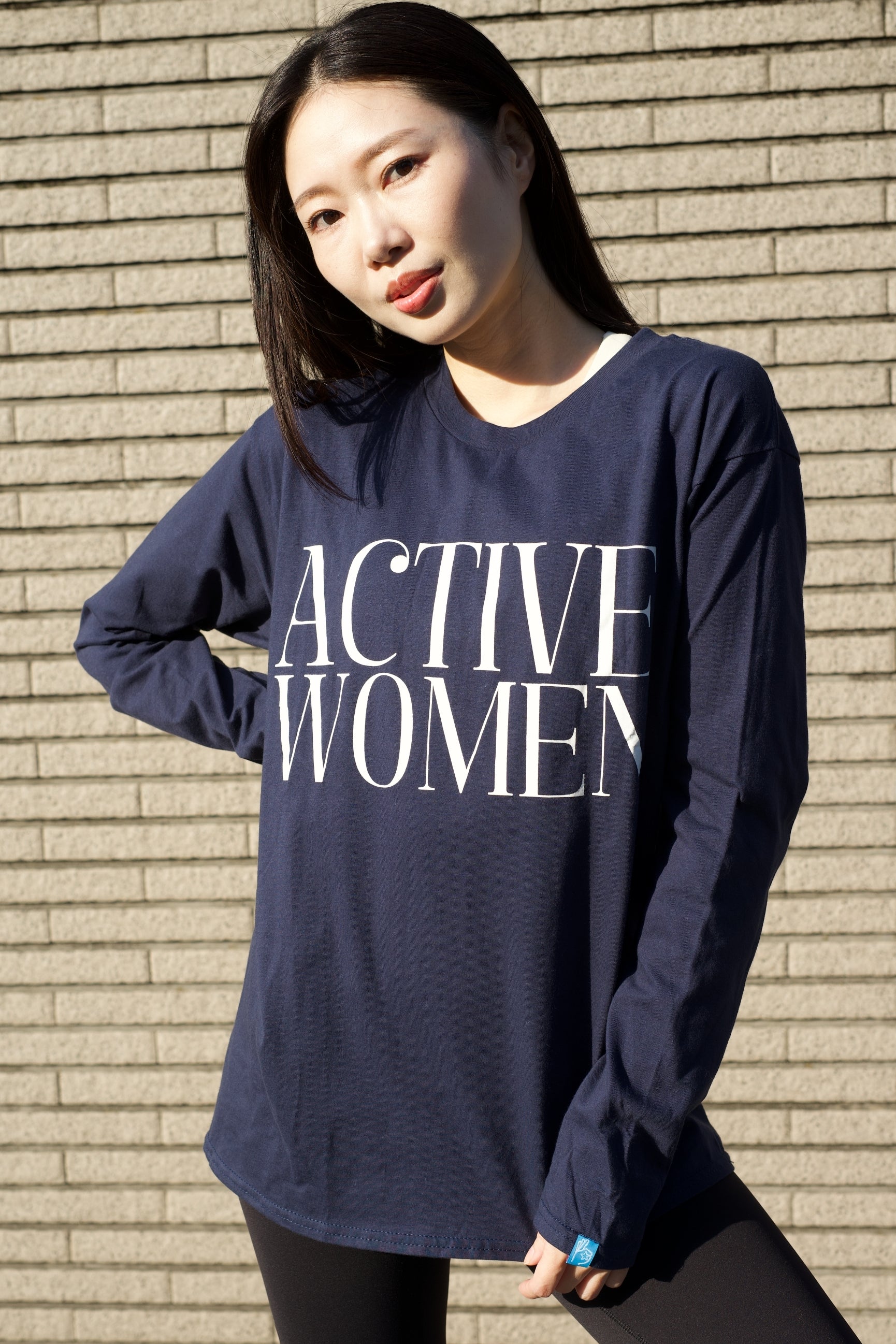 ロゴ 長袖Tシャツ レディース Active Womenls tee navy | ロンティー