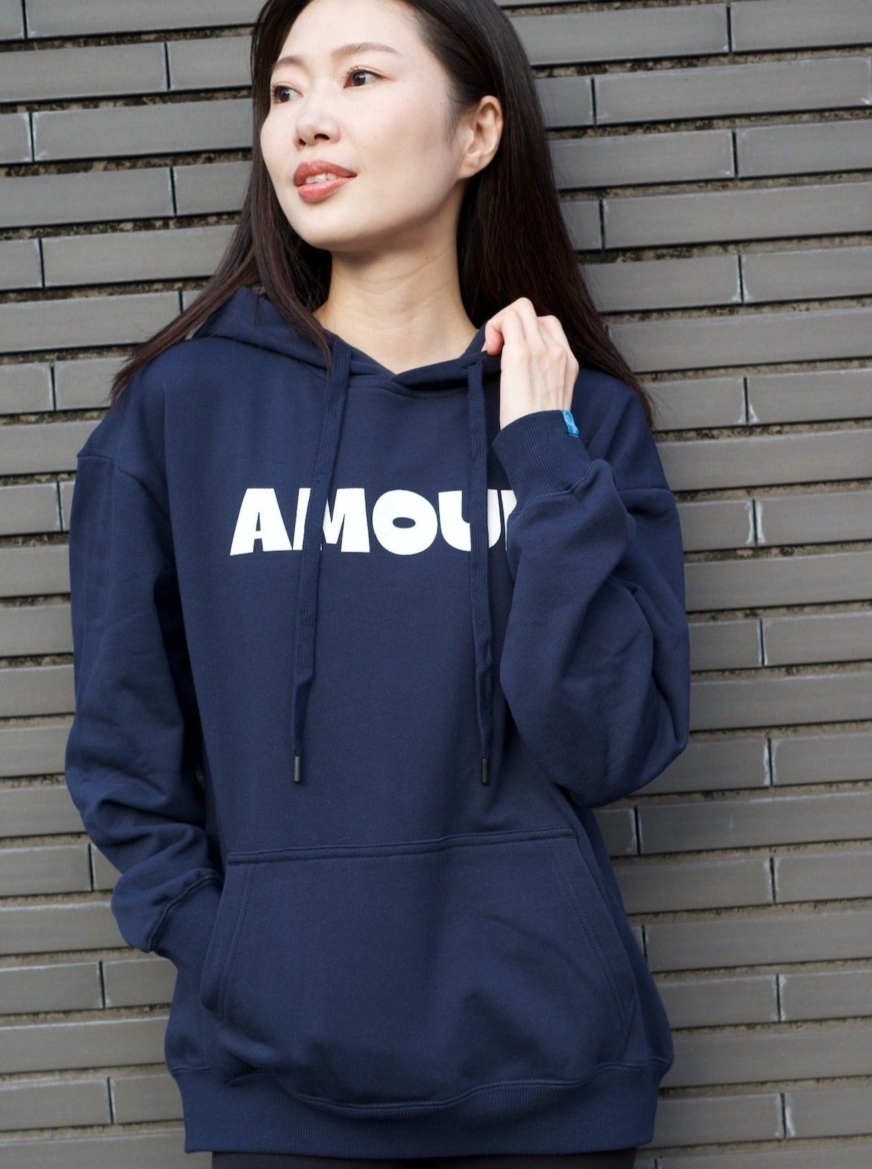 カレッジ ロゴ フーディー レディース Amour hoodie navy | オーバー