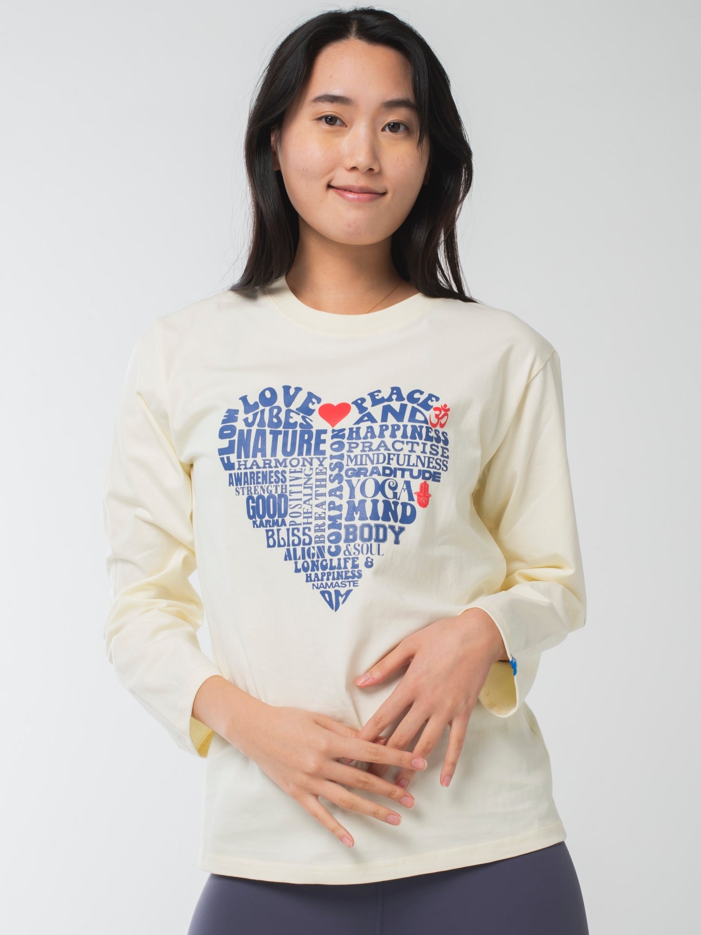 Love & peace Long-Sleeve Tee Apricot