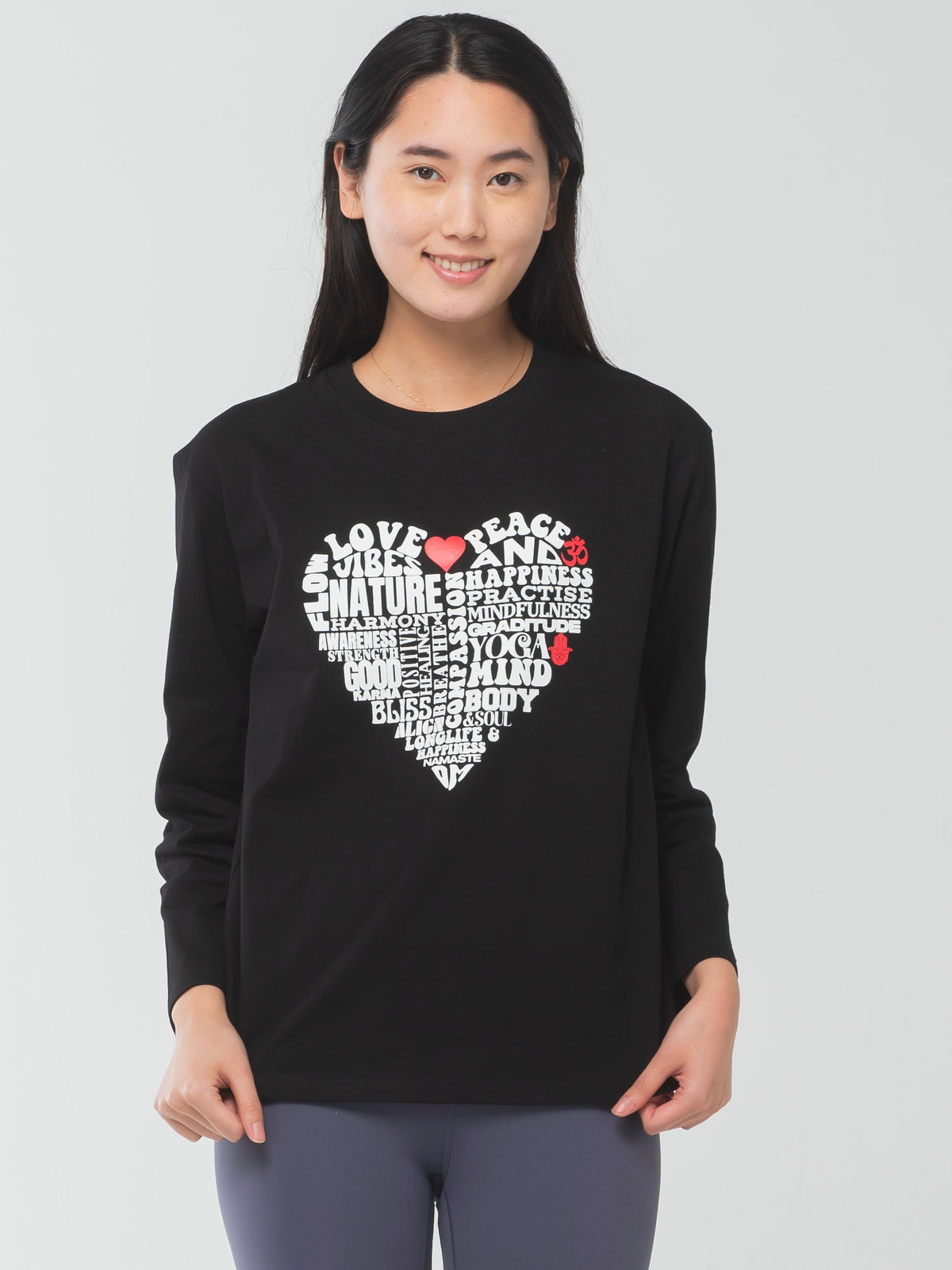 Love &amp; peace Long-Sleeve Tee Black