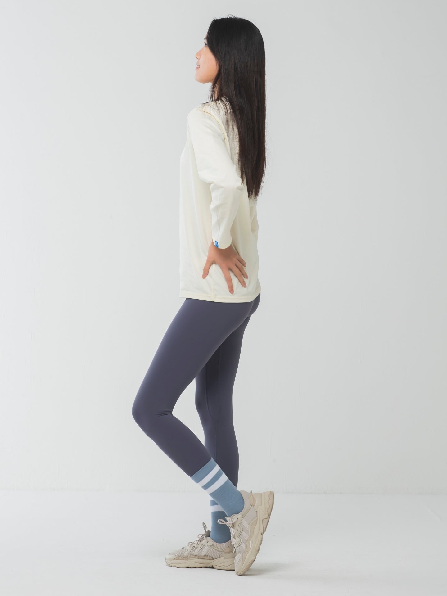 I love yoga Long-Sleeve Tee Apricot