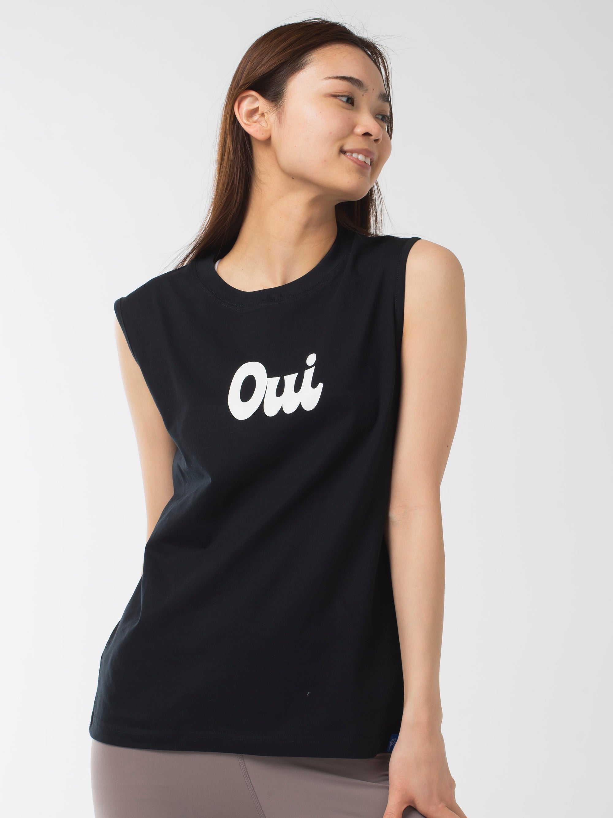 oui Tank Black